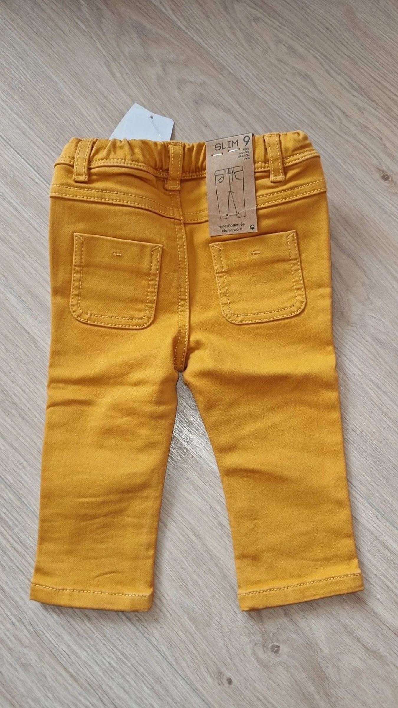 Nieuwe broek 9 maanden 🌹 – photo 2